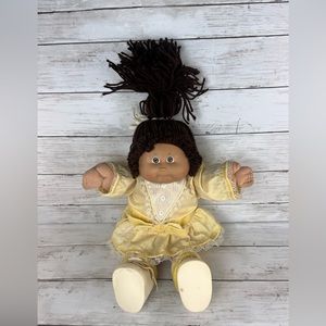 Cabbage Patch Kids CPK Doll Brown Hair Eyes Tooth Dimples yellow Dress 1978 82